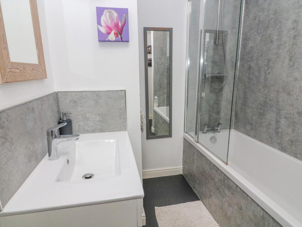 Watershed Cottage Settle Εξωτερικό φωτογραφία